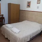 Apartamentos La Esmeralda