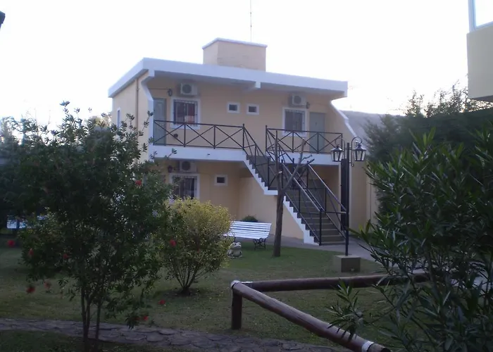 Apartamentos La Esmeralda